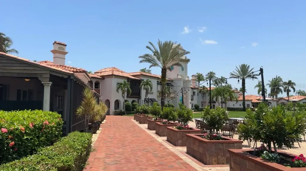 4402 Novato Court Naples FL 34109