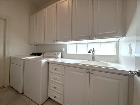 4402 Novato Court Naples FL 34109