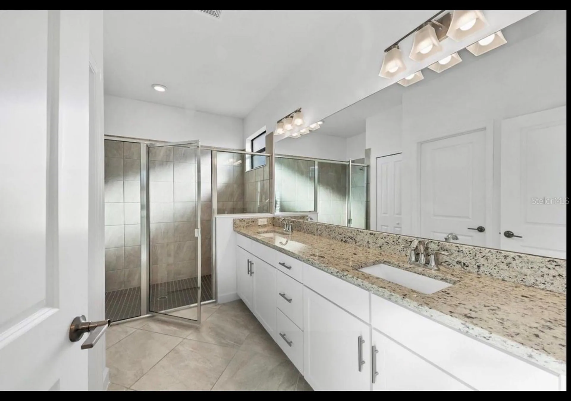 5127 Coral Reef Way Bradenton FL 34211