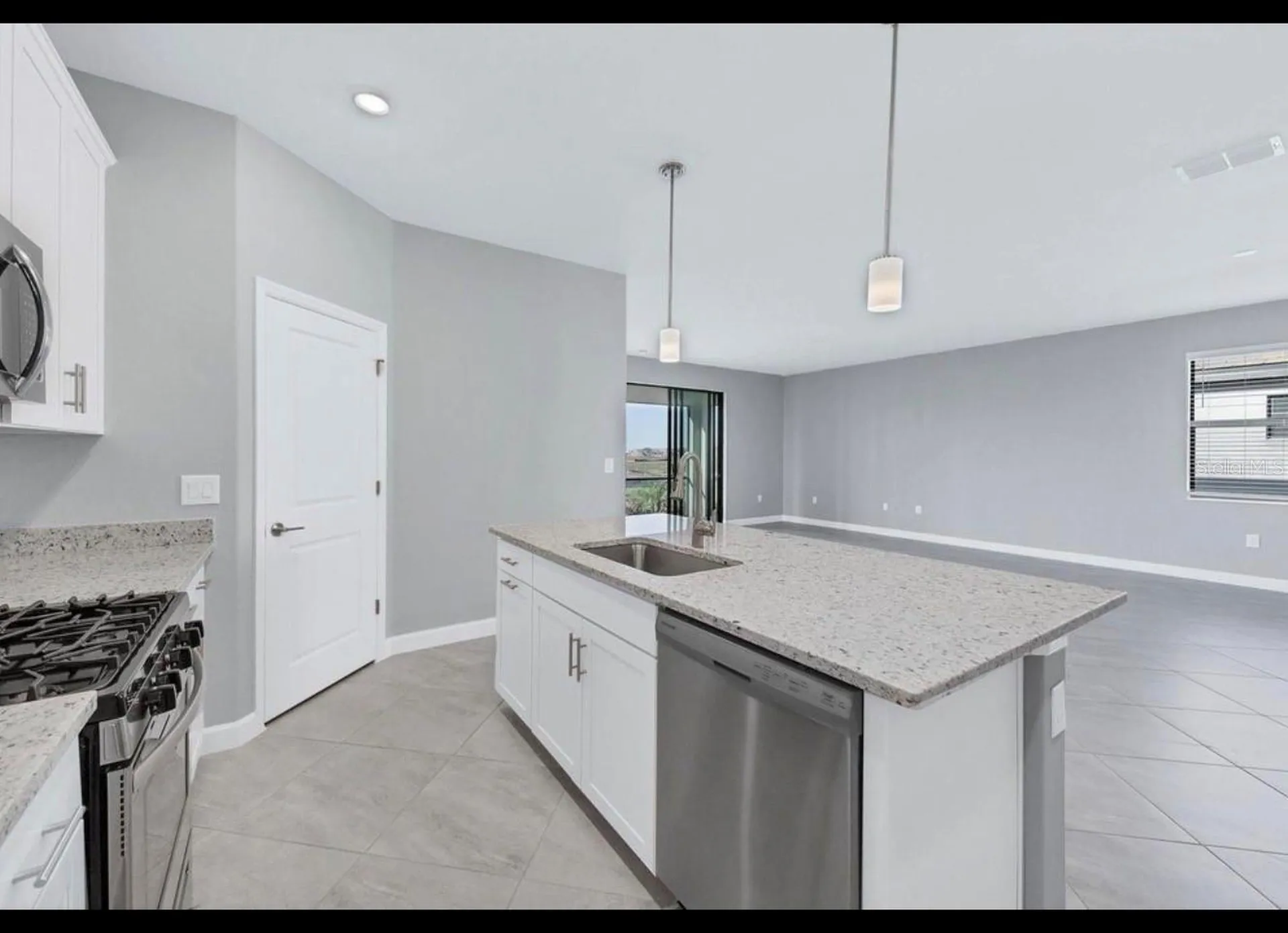 5127 Coral Reef Way Bradenton FL 34211