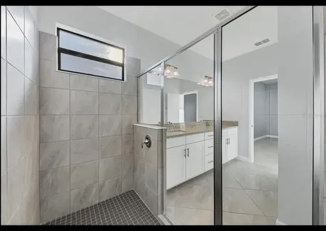 5127 Coral Reef Way Bradenton FL 34211