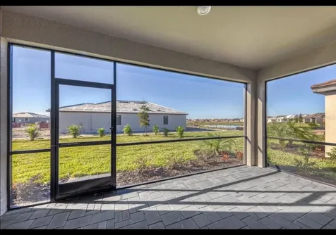 5127 Coral Reef Way Bradenton FL 34211