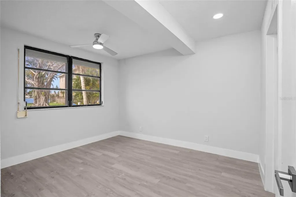 630 180th Avenue E Redington Shores FL 33708