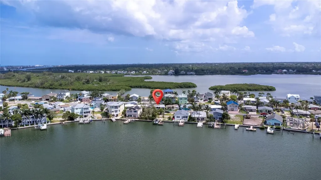 630 180th Avenue E Redington Shores FL 33708