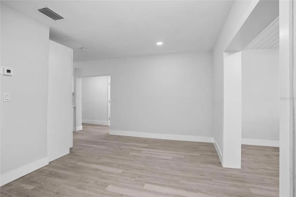 630 180th Avenue E Redington Shores FL 33708