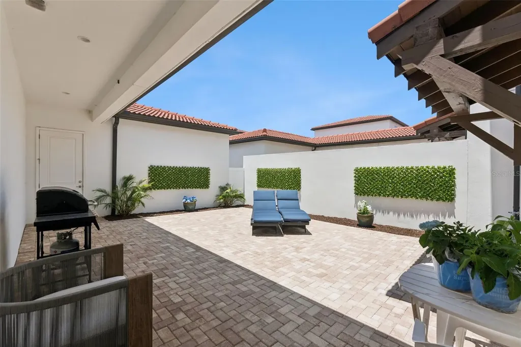 8932 Bismarck Palm Drive Winter Garden FL 34787
