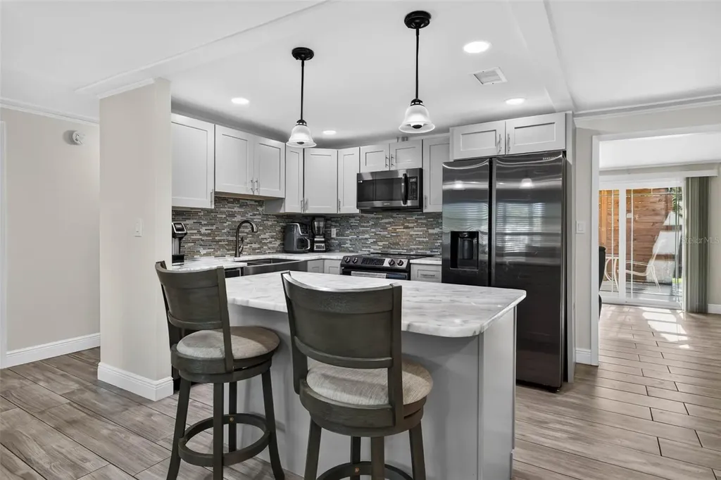 11280 Freedom Court Seminole FL 33772