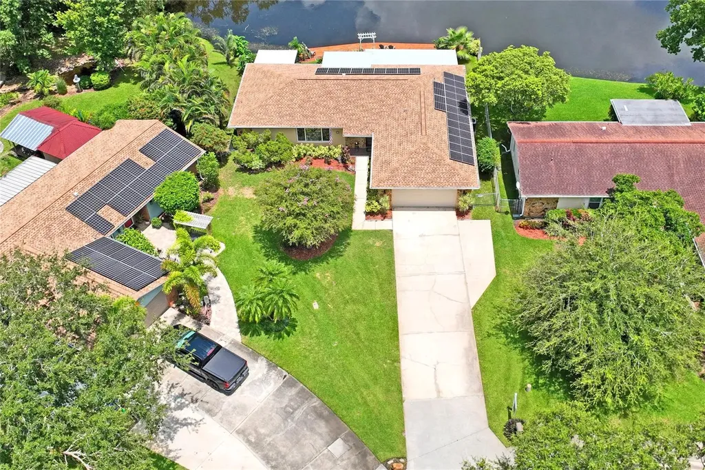 10681 Seminole Forest Street E Seminole FL 33778