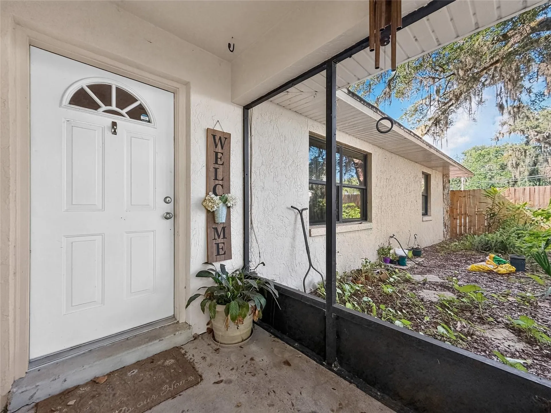 11025 SE 132nd Place Ocklawaha FL 32179