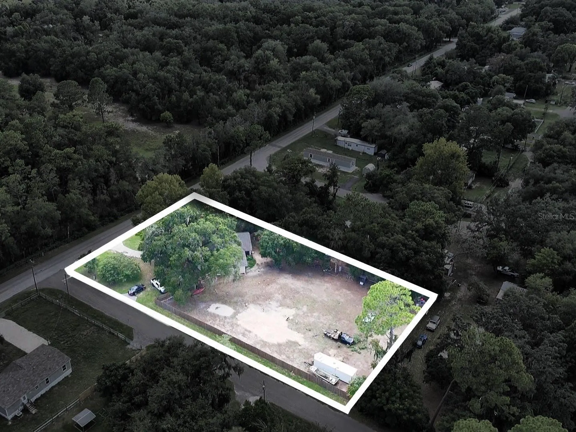 11025 SE 132nd Place Ocklawaha FL 32179