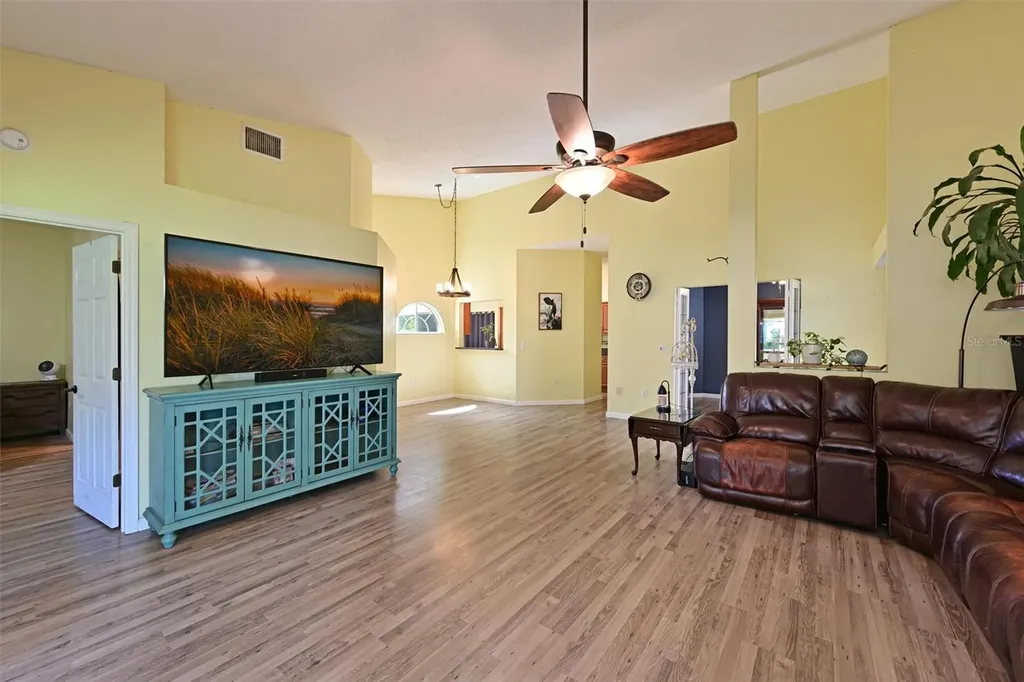 4427 Murfield Drive E Bradenton FL 34203