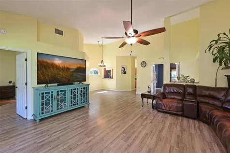 4427 Murfield Drive E Bradenton FL 34203