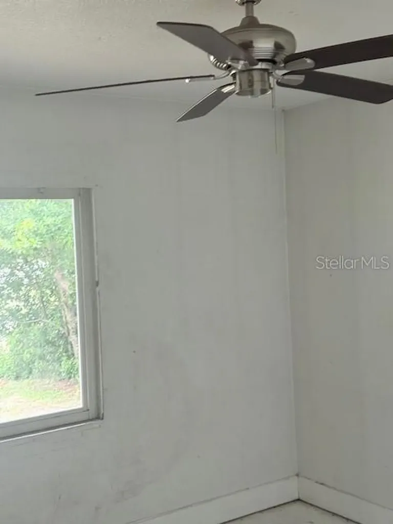 1717 Providence Boulevard Deltona FL 32725