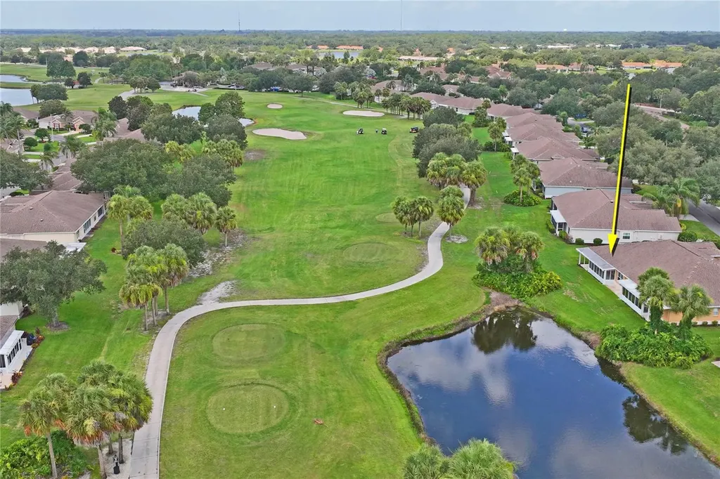 2208 Worthington Greens Drive Sun City Center FL 33573