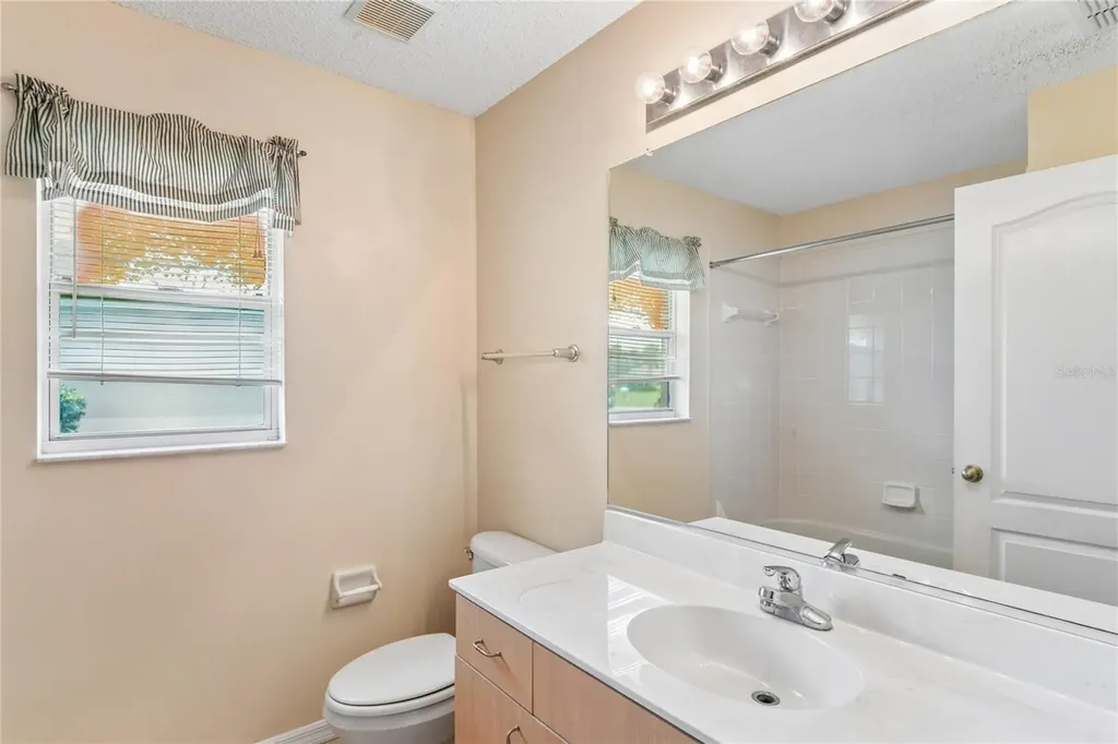 2208 Worthington Greens Drive Sun City Center FL 33573