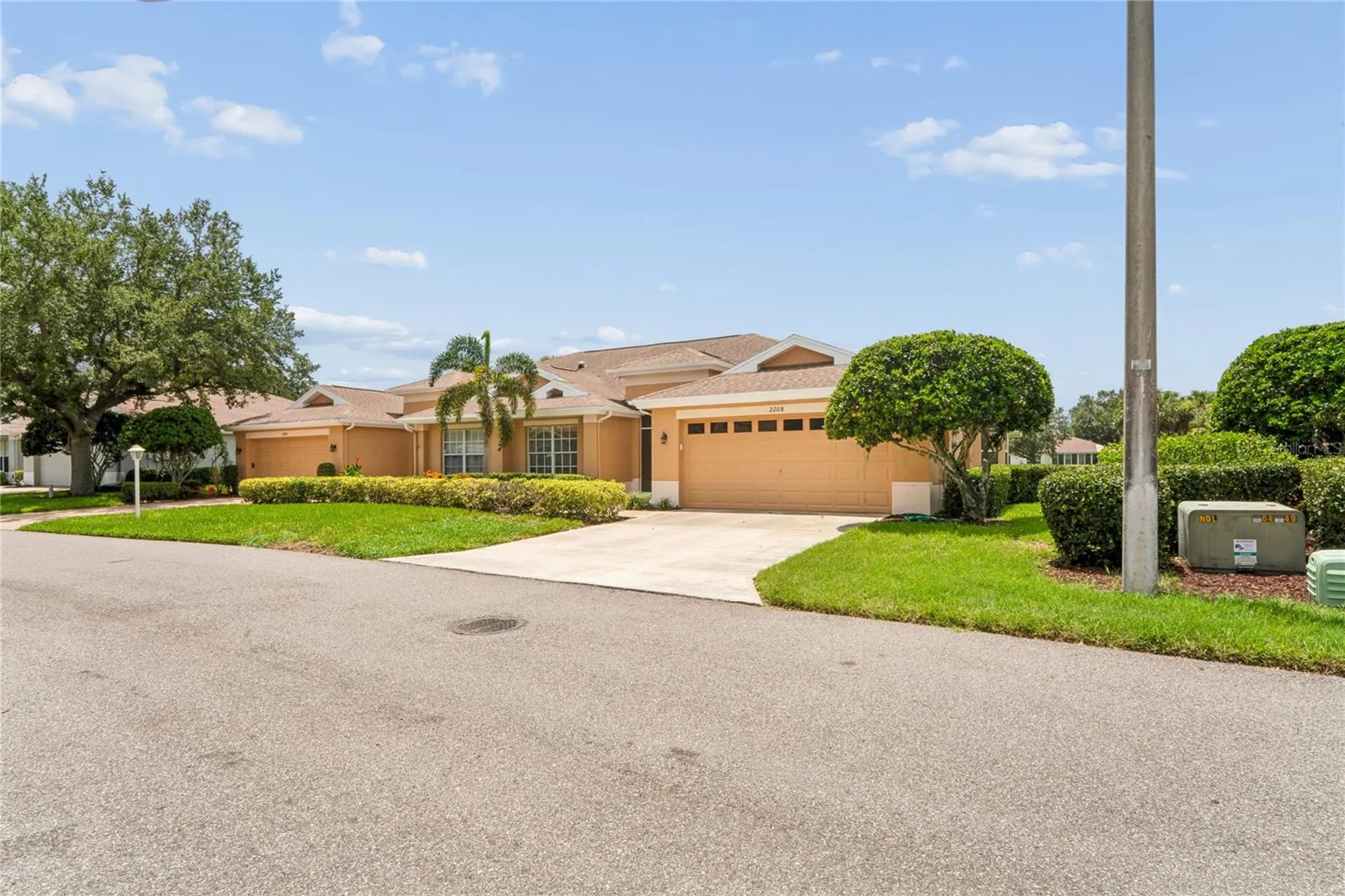 2208 Worthington Greens Drive Sun City Center FL 33573