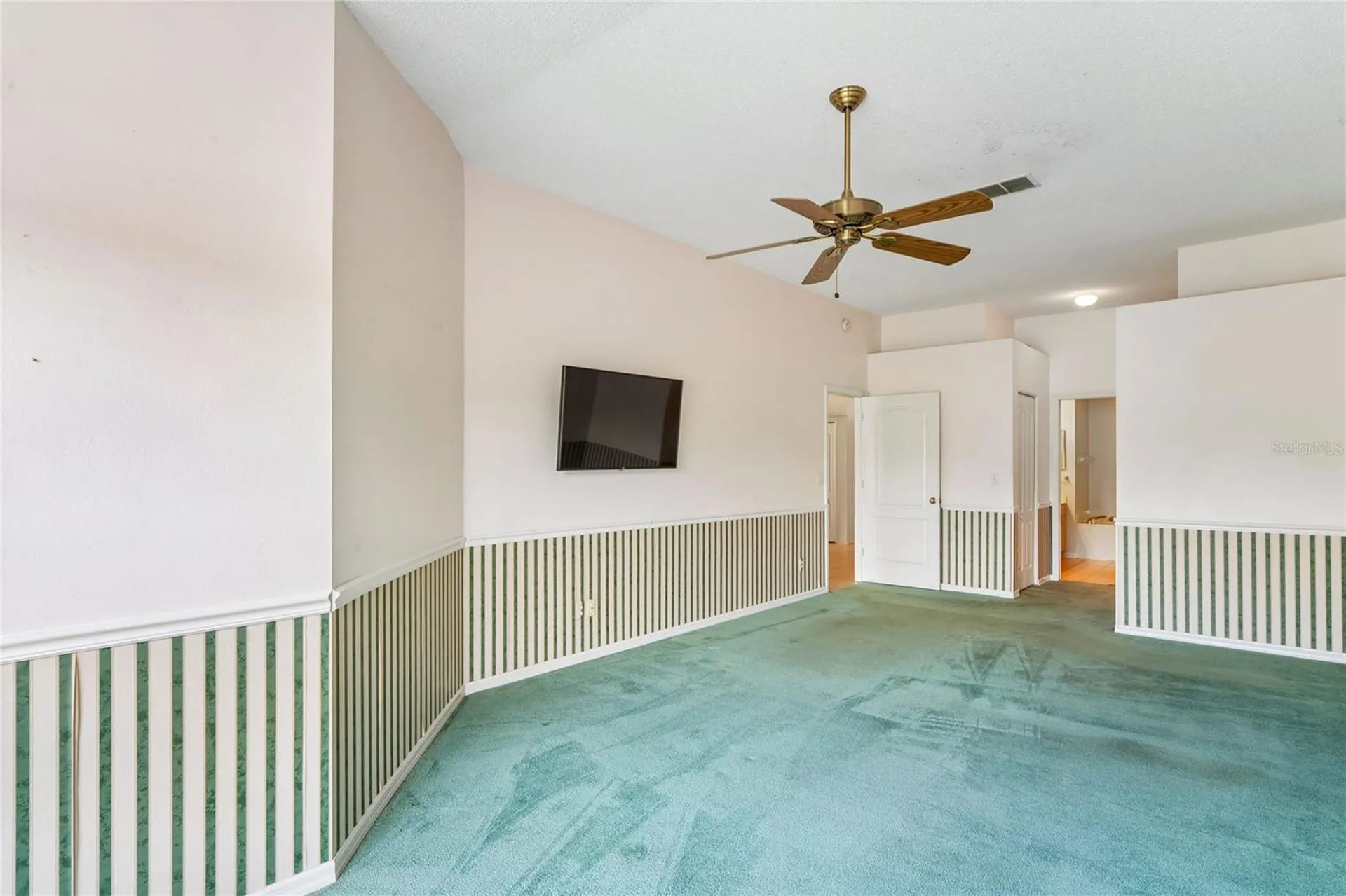2208 Worthington Greens Drive Sun City Center FL 33573