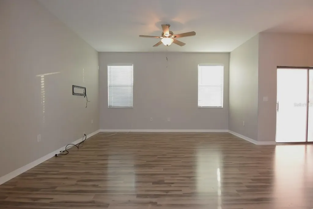20028 Satin Leaf Avenue Tampa FL 33647