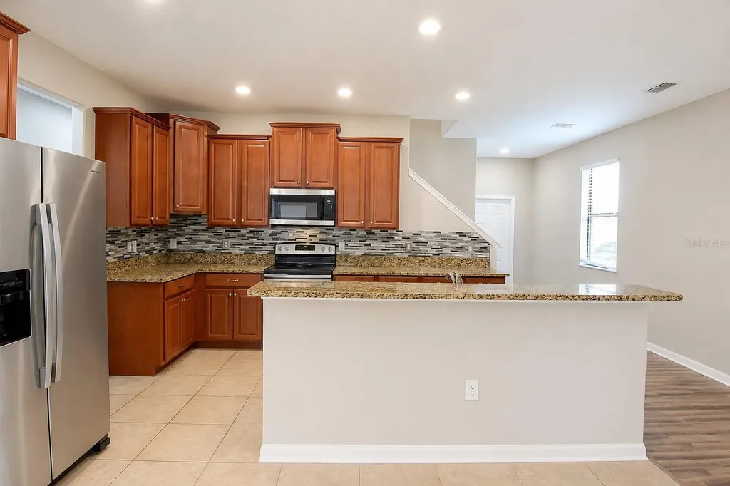 20028 Satin Leaf Avenue Tampa FL 33647