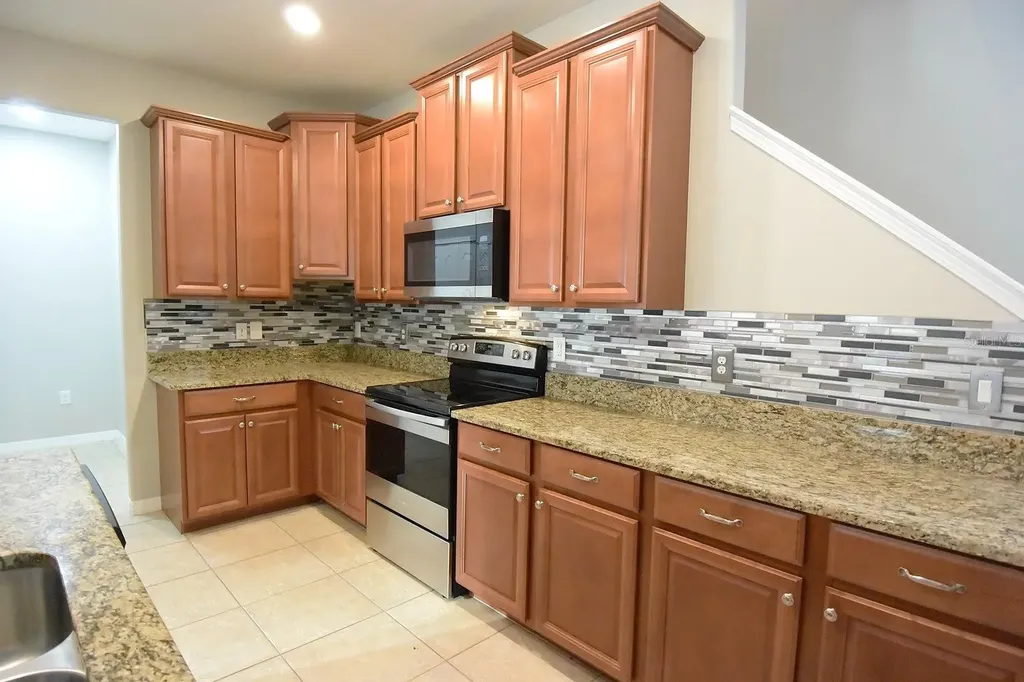 20028 Satin Leaf Avenue Tampa FL 33647