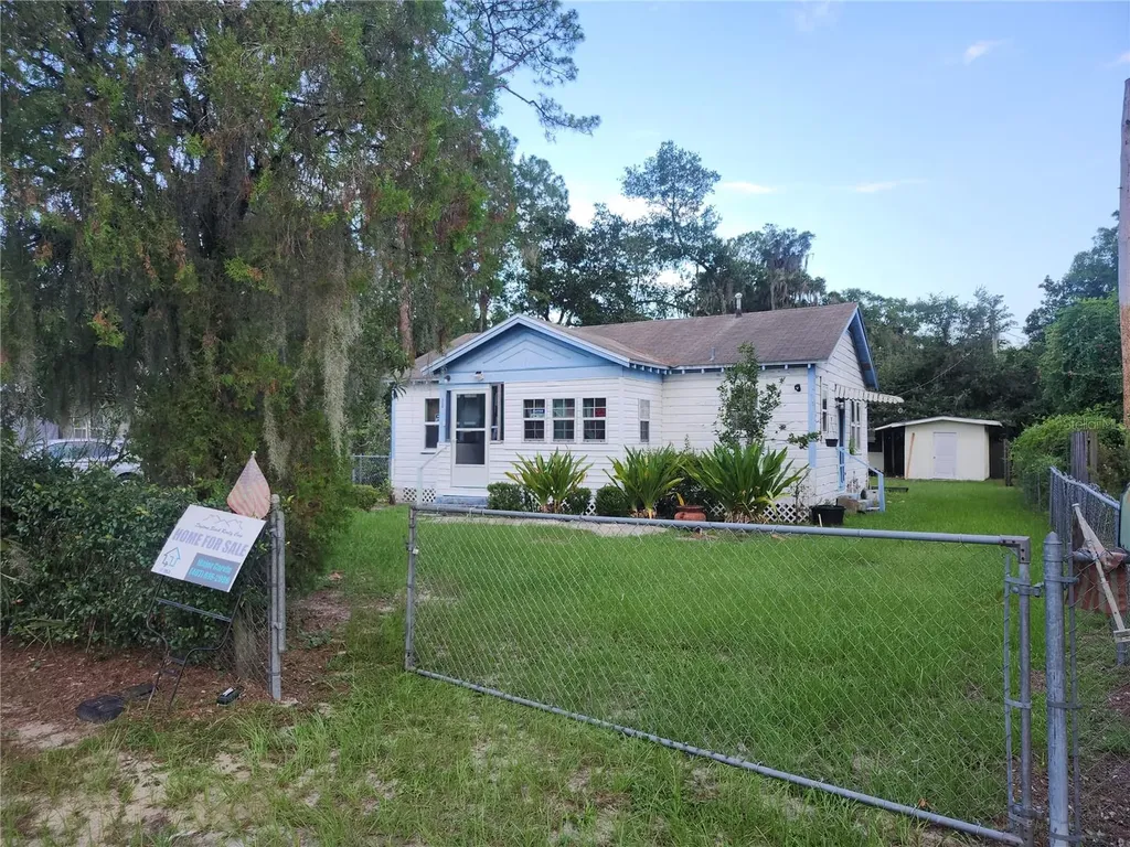 1427 SE 1st Avenue Gainesville FL 32641