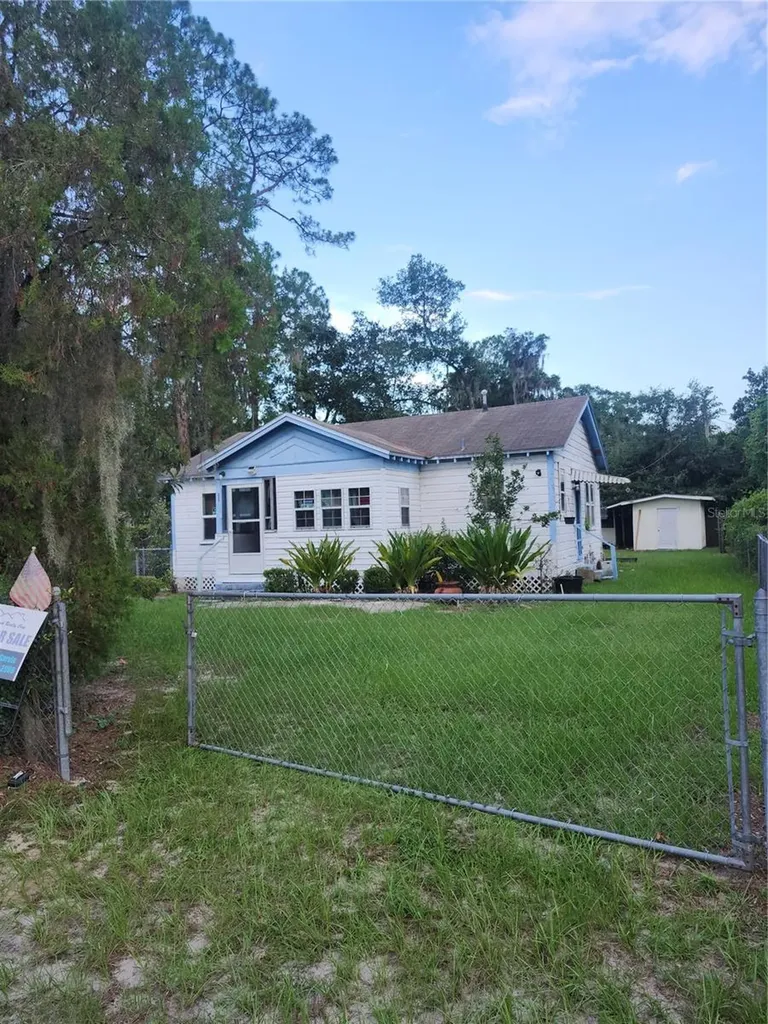 1427 SE 1st Avenue Gainesville FL 32641