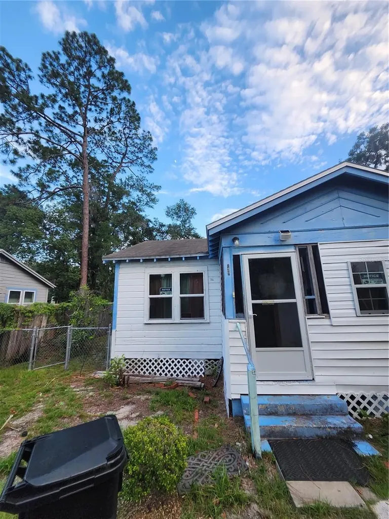 1427 SE 1st Avenue Gainesville FL 32641