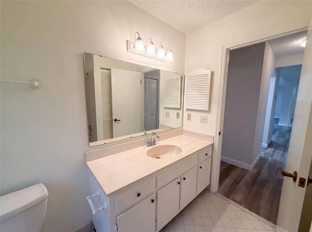 228 Bob White Court Daytona Beach FL 32119