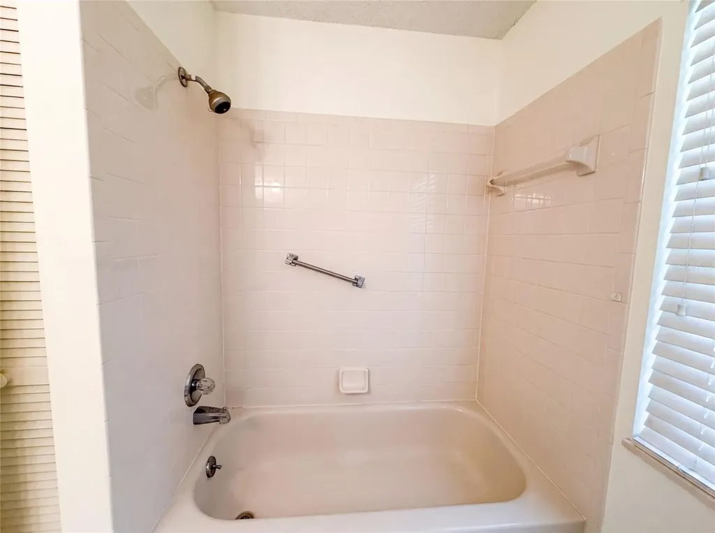 228 Bob White Court Daytona Beach FL 32119