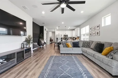 6352 Mooring Line Circle Apollo Beach FL 33572