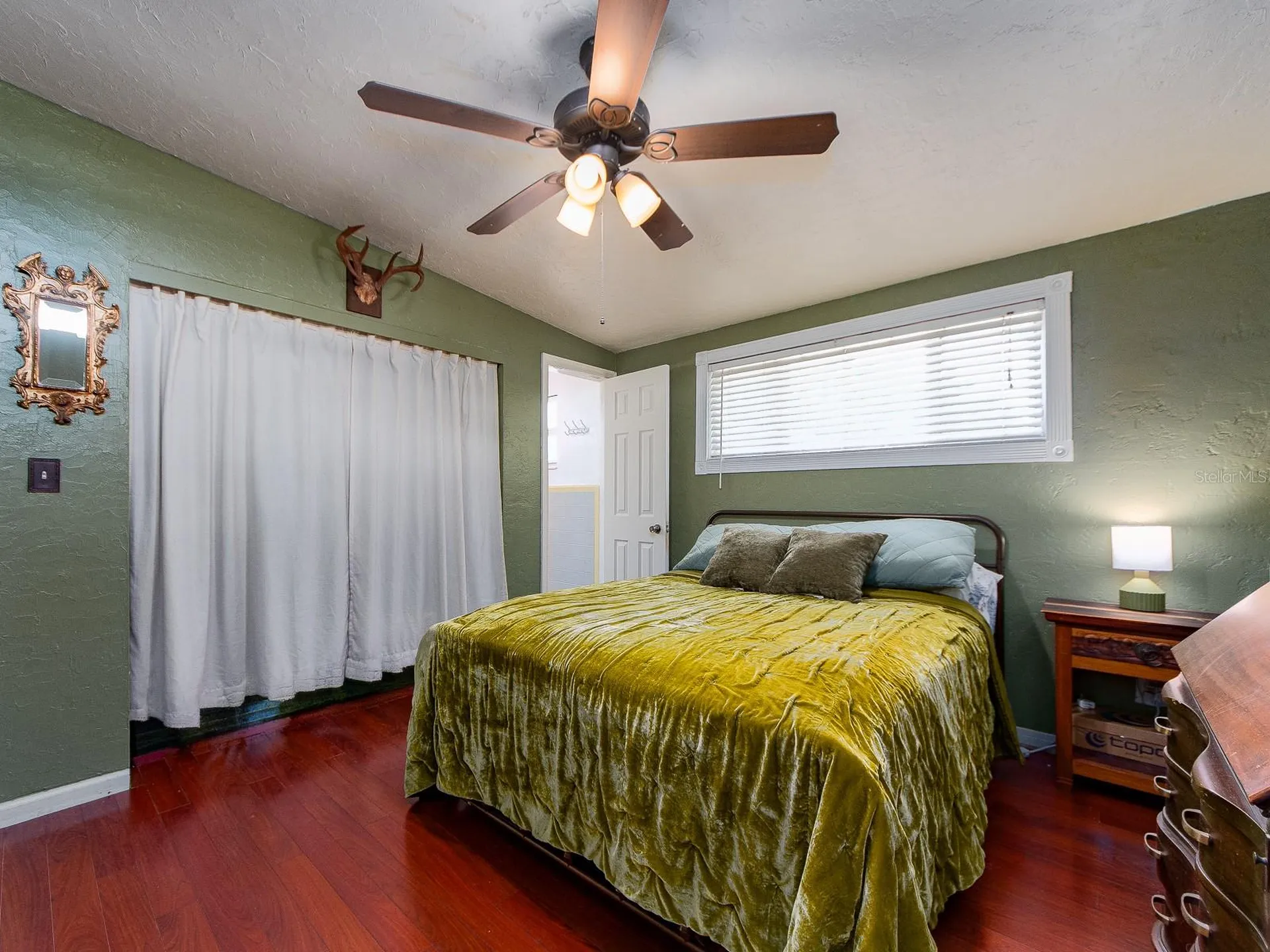 851 65th Avenue S St Petersburg FL 33705