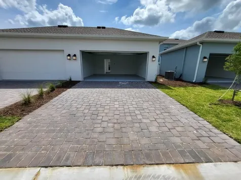 11239 Listening Drive Orlando FL 32832