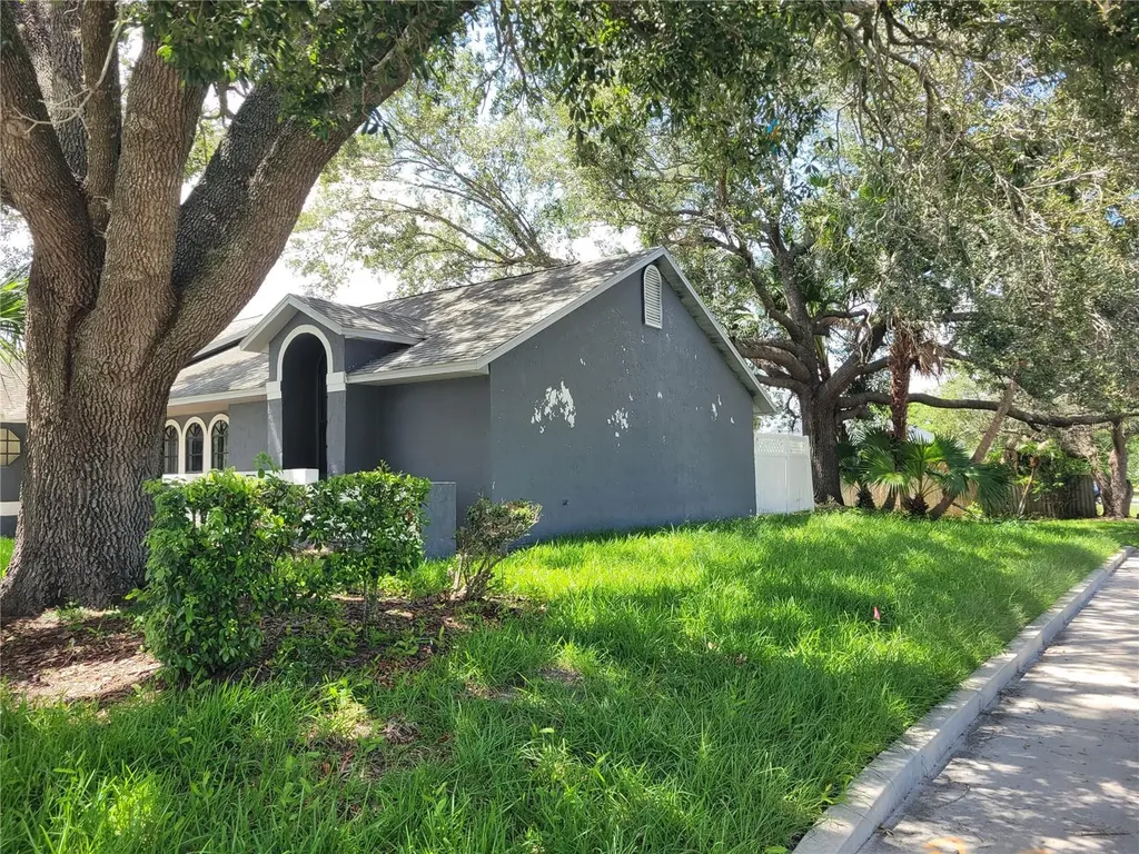 2218 Gretna Drive Deltona FL 32738
