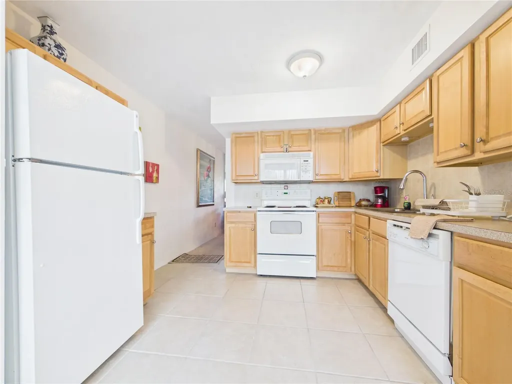 2462 Brazilia Drive Clearwater FL 33763