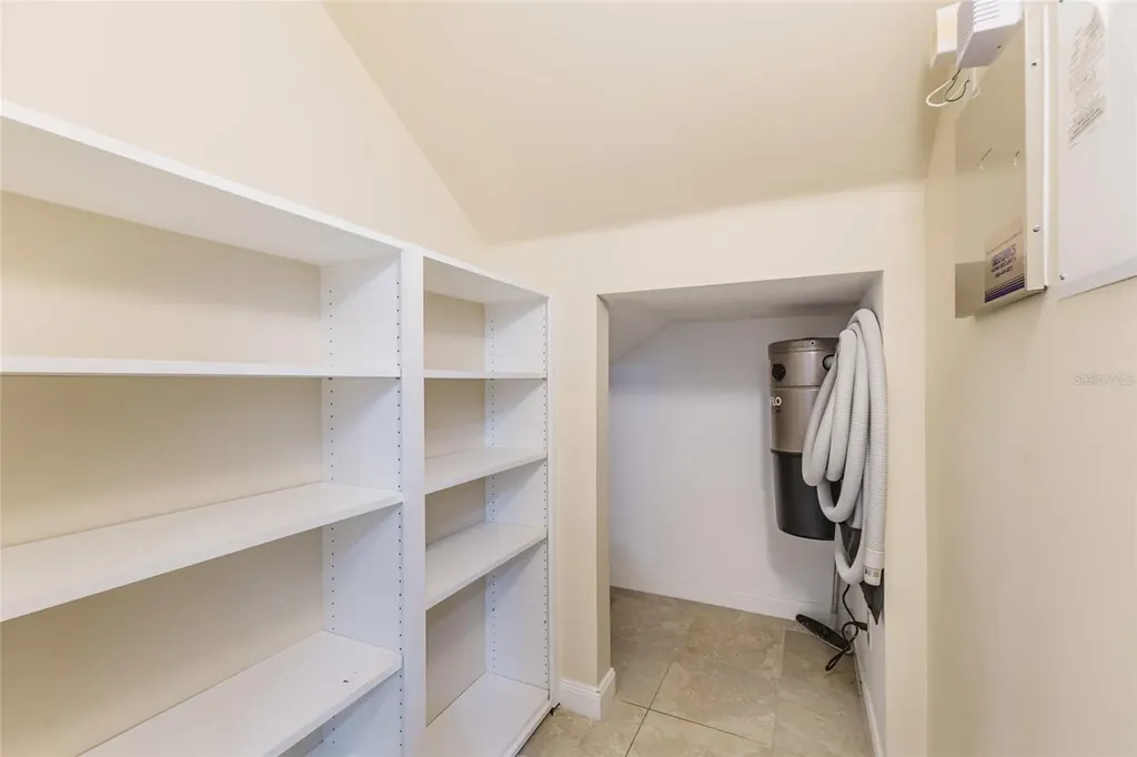 1648 Napoli Drive W Sarasota FL 34232