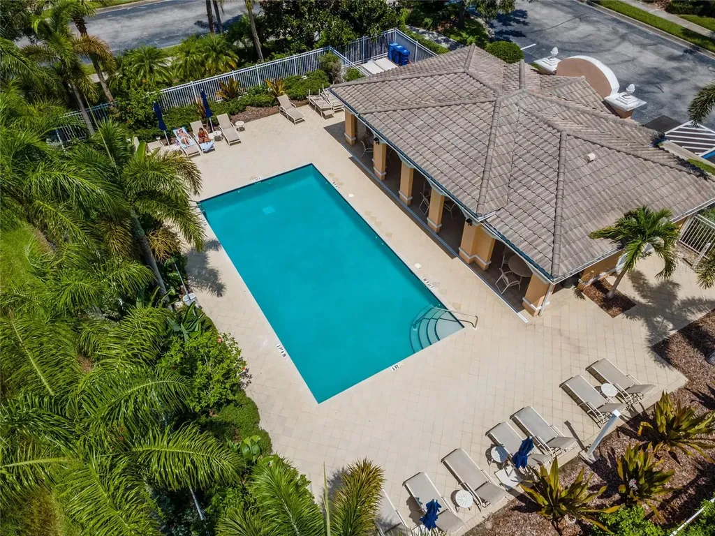 1648 Napoli Drive W Sarasota FL 34232