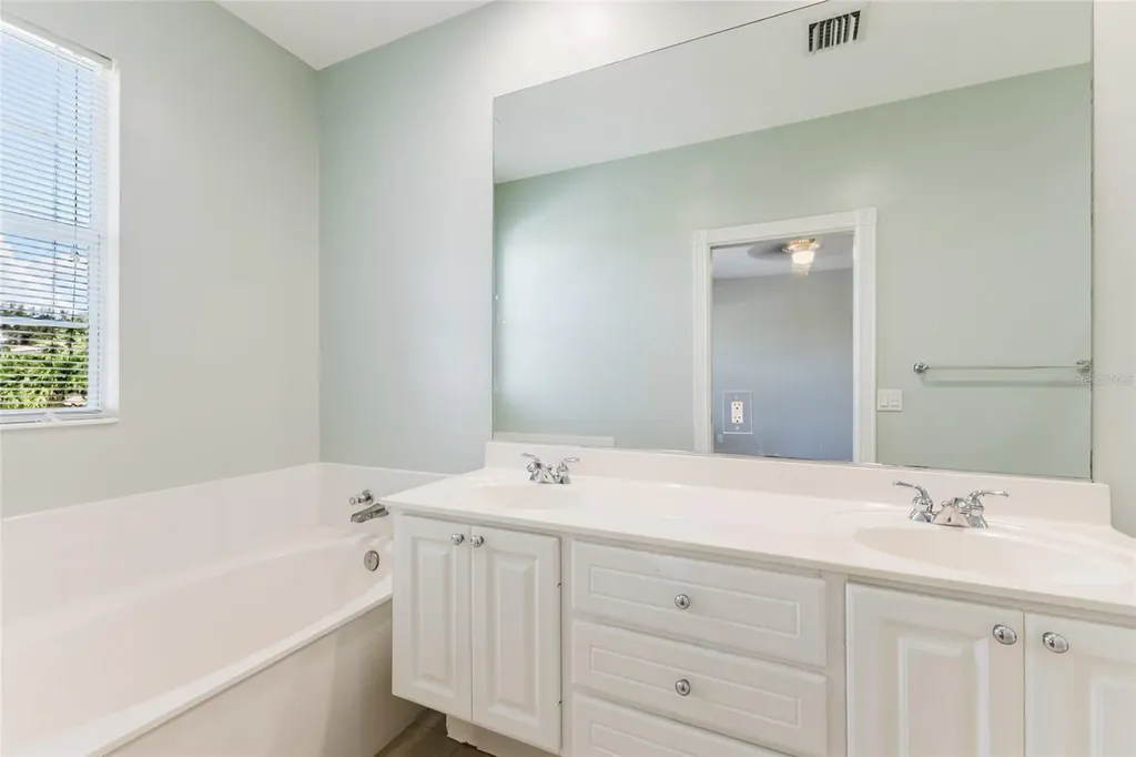 1648 Napoli Drive W Sarasota FL 34232