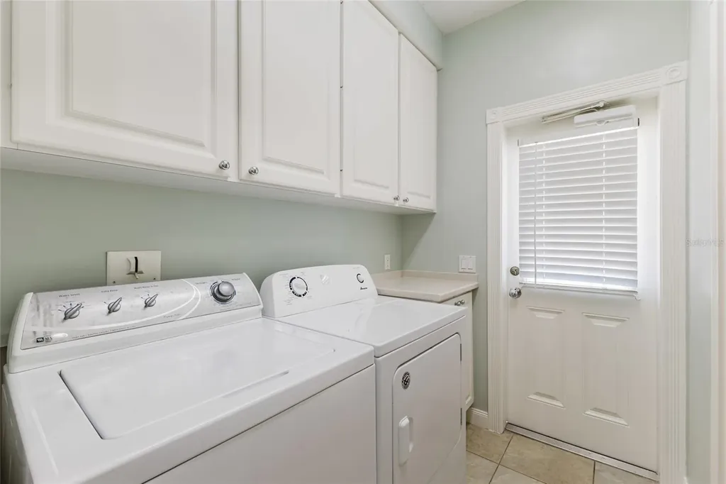 1648 Napoli Drive W Sarasota FL 34232