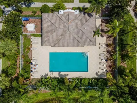 1648 Napoli Drive W Sarasota FL 34232