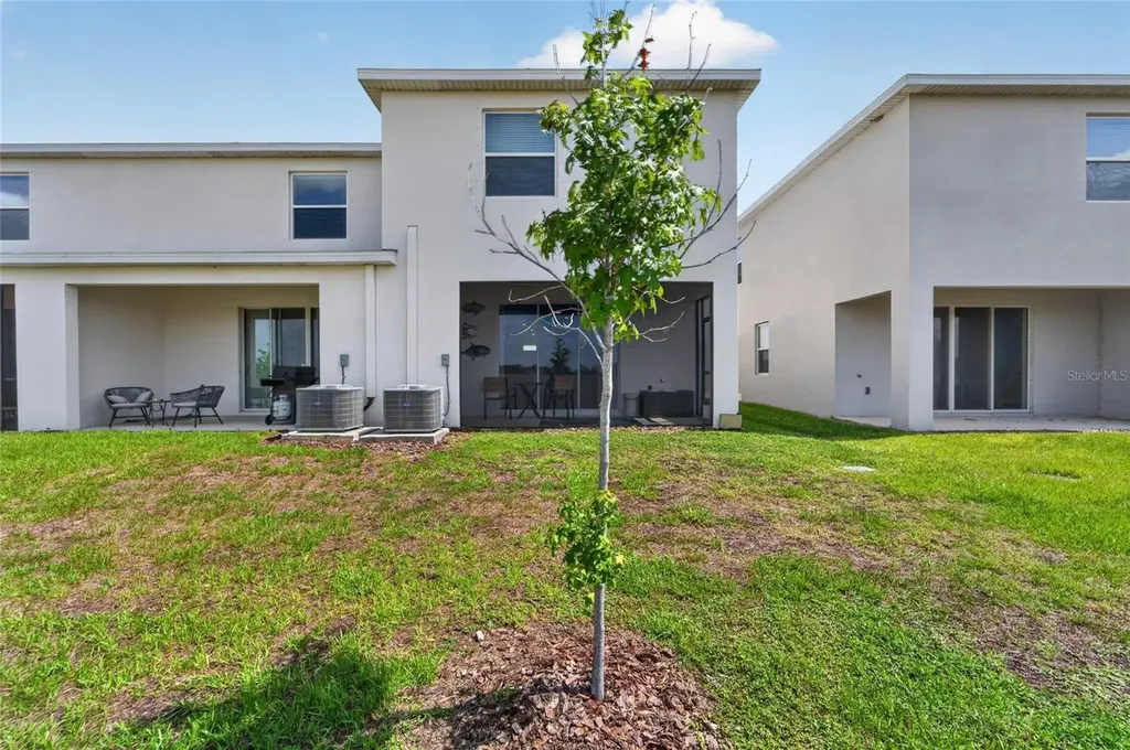 472 Mangrove Shade Circle Apollo Beach FL 33572