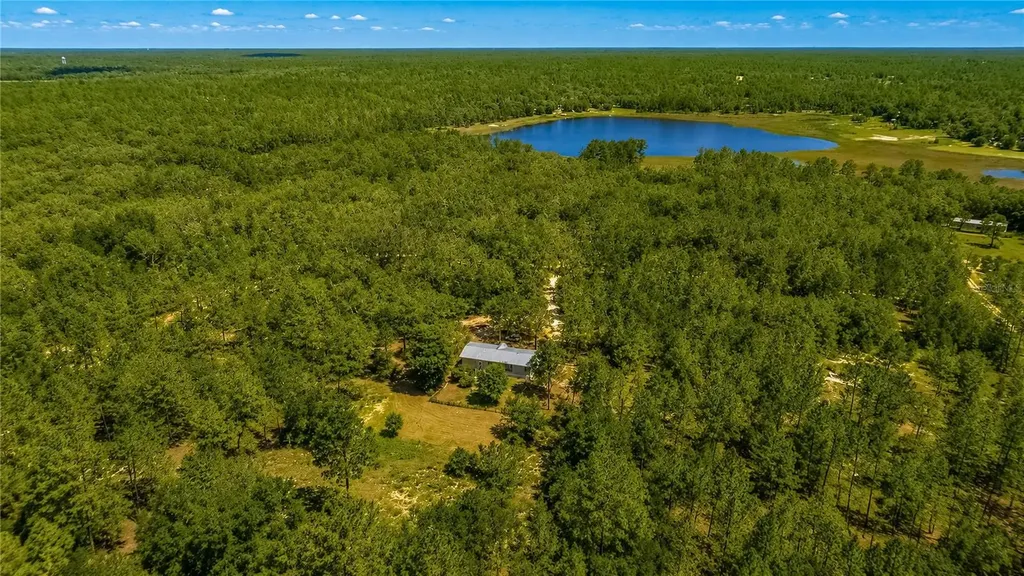181 Windy Hills Road Hawthorne FL 32640
