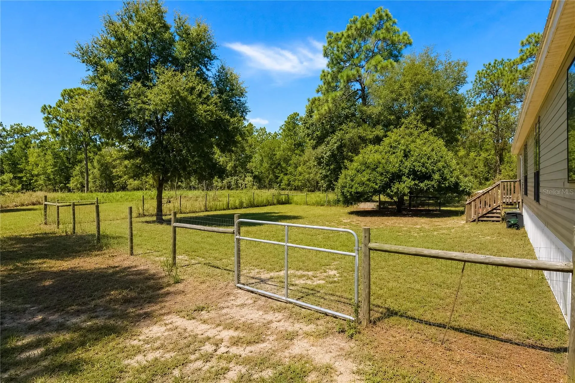181 Windy Hills Road Hawthorne FL 32640