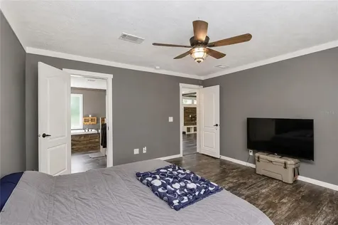 181 Windy Hills Road Hawthorne FL 32640