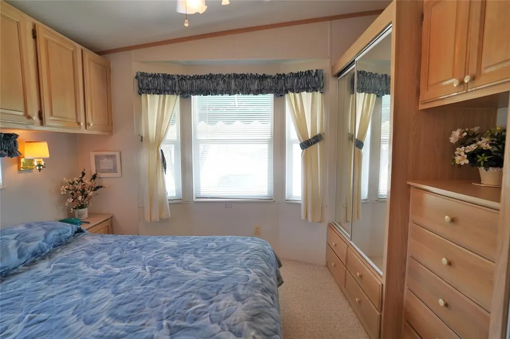 125 Brookshire Drive Nokomis FL 34275