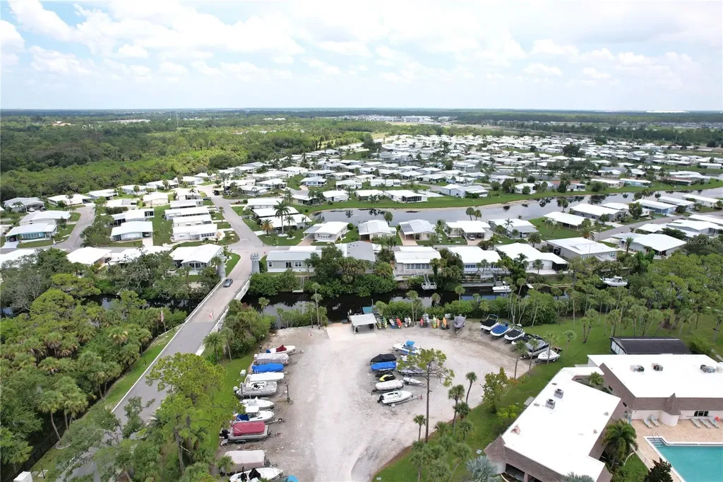 125 Brookshire Drive Nokomis FL 34275