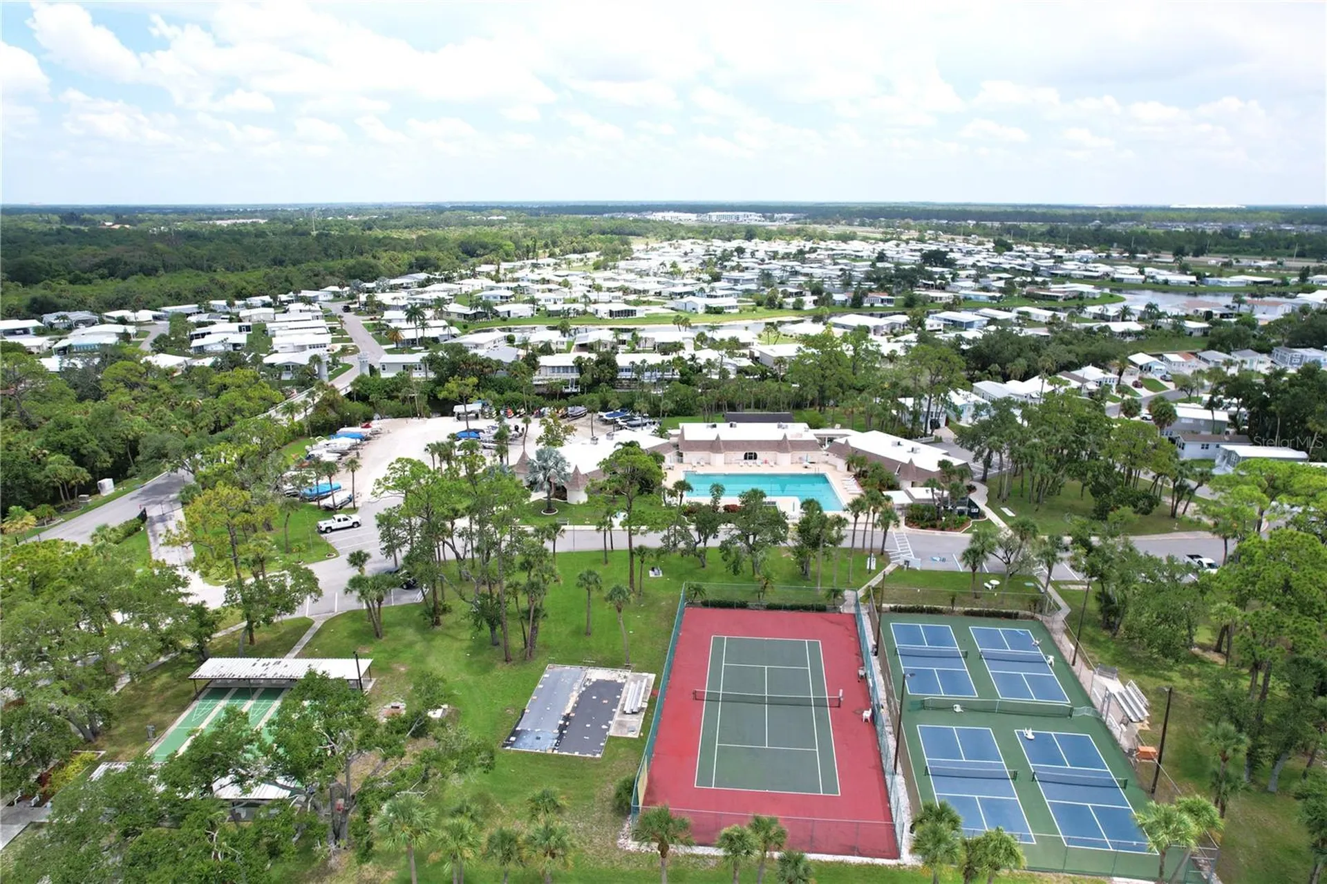125 Brookshire Drive Nokomis FL 34275