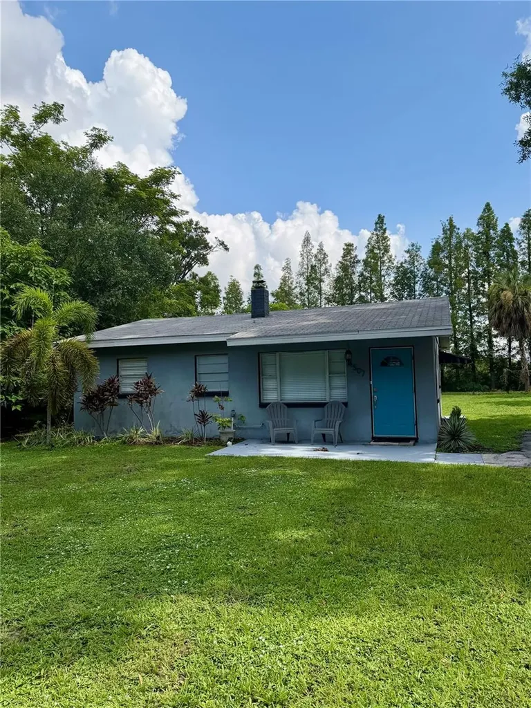 4507 W Gray Street Tampa FL 33609