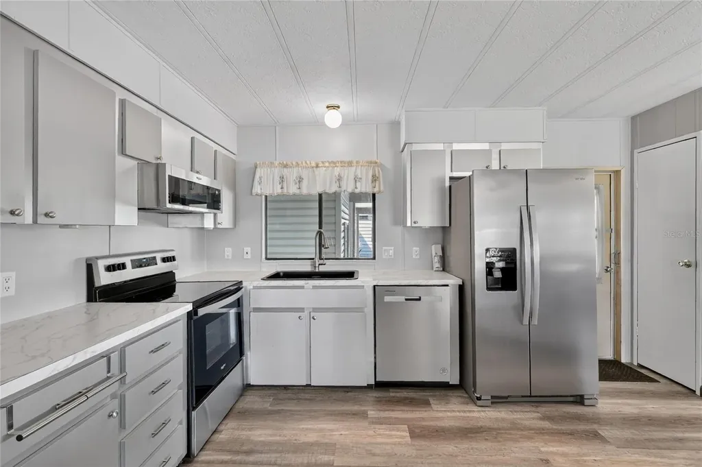 12 N Bobwhite Road Wildwood FL 34785