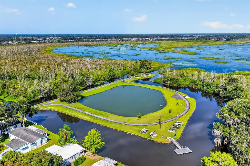 12 N Bobwhite Road Wildwood FL 34785