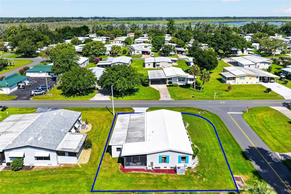 12 N Bobwhite Road Wildwood FL 34785
